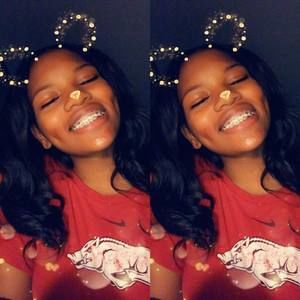 Meet your Posher, Skyla